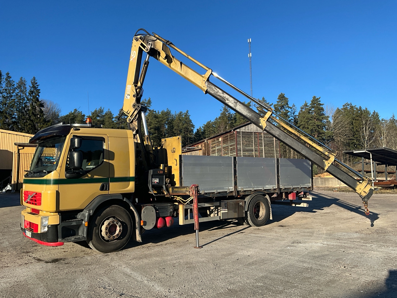 Volvo XS FE 280 4x2 - Camión: foto 1 Volvo XS FE 280 4x2 - Camión: foto 1