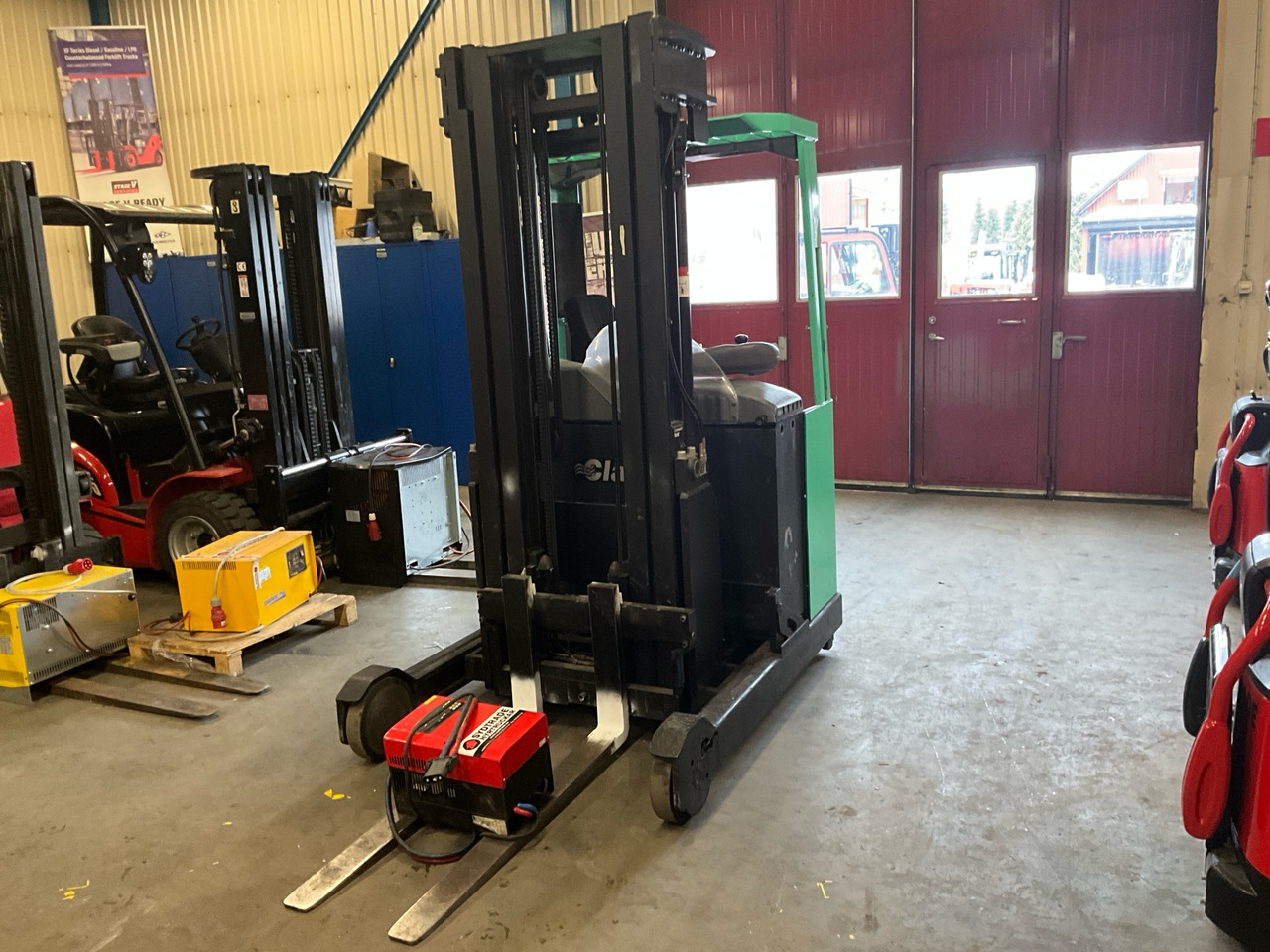 Caterpillar NR14 - Equipo de manutención: foto 1 Caterpillar NR14 - Equipo de manutención: foto 1