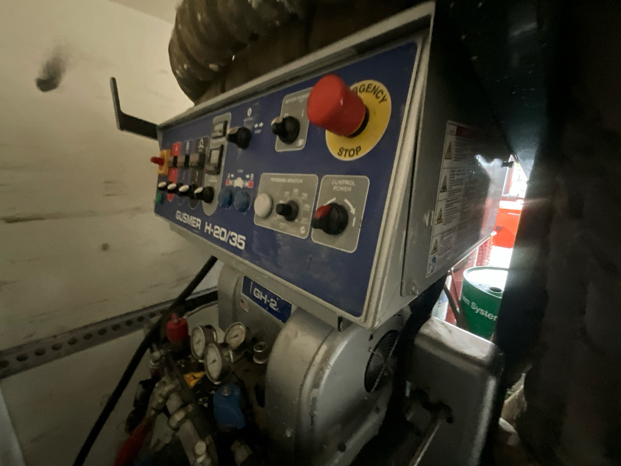 Gusmer H-20/30 - Equipo de construcción: foto 1 Gusmer H-20/30 - Equipo de construcción: foto 1