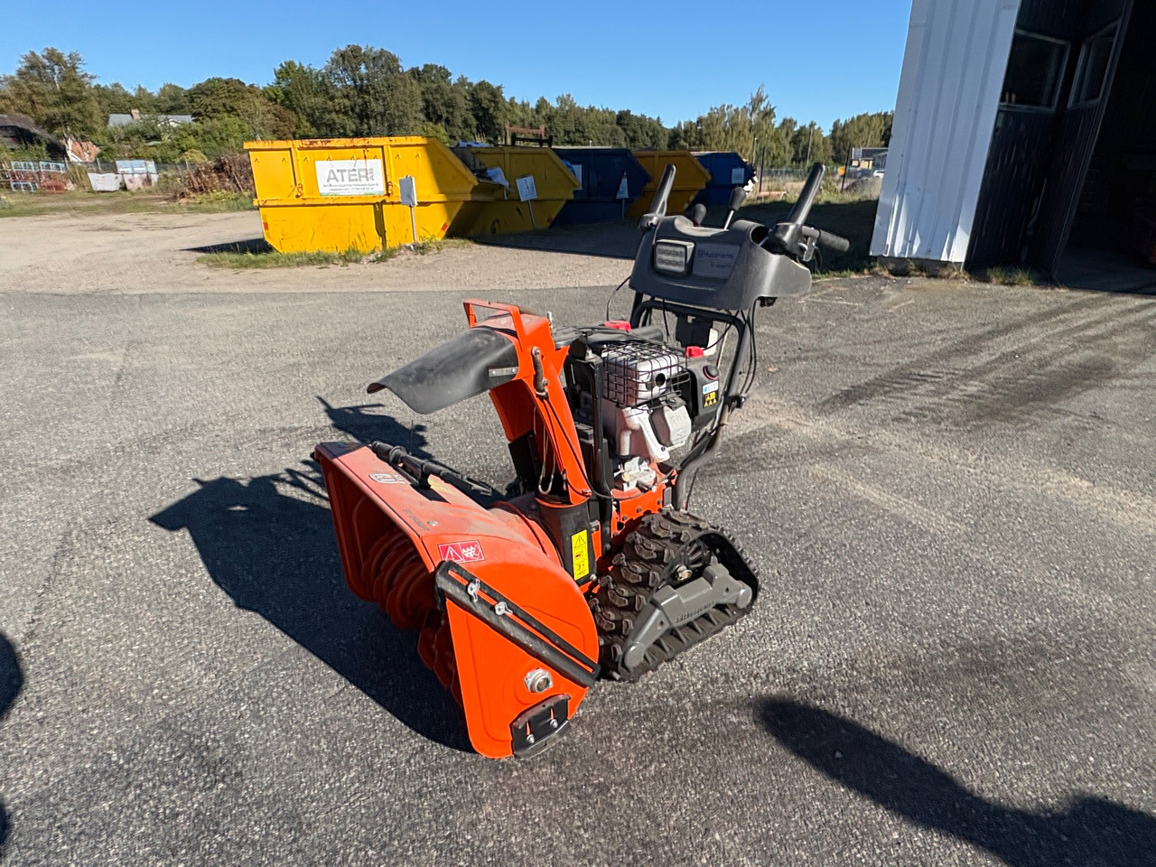Husqvarna ST 268EPT - Soplador de nieve: foto 1 Husqvarna ST 268EPT - Soplador de nieve: foto 1