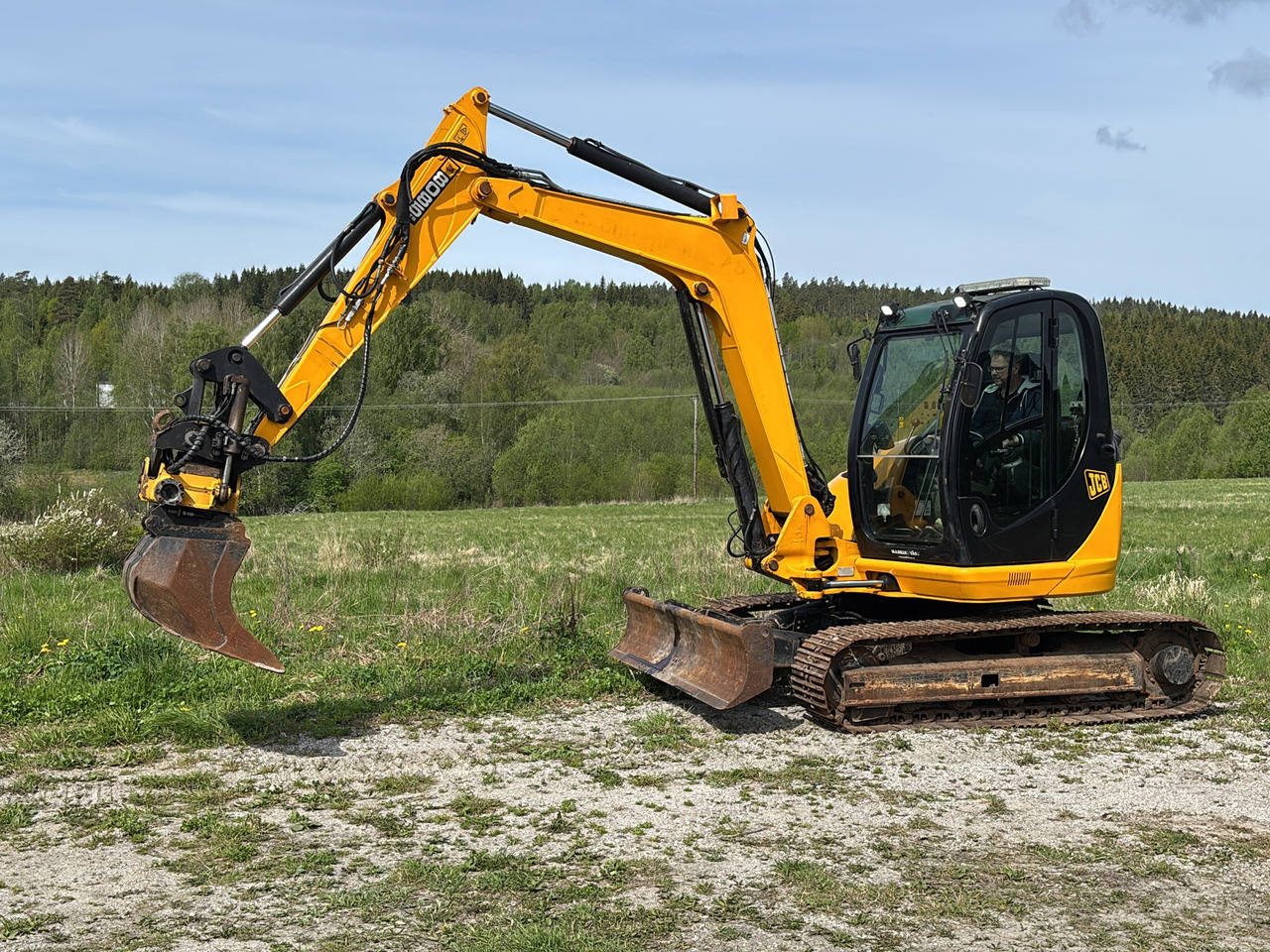 JCB 8085ZTS - Excavadora: foto 1 JCB 8085ZTS - Excavadora: foto 1