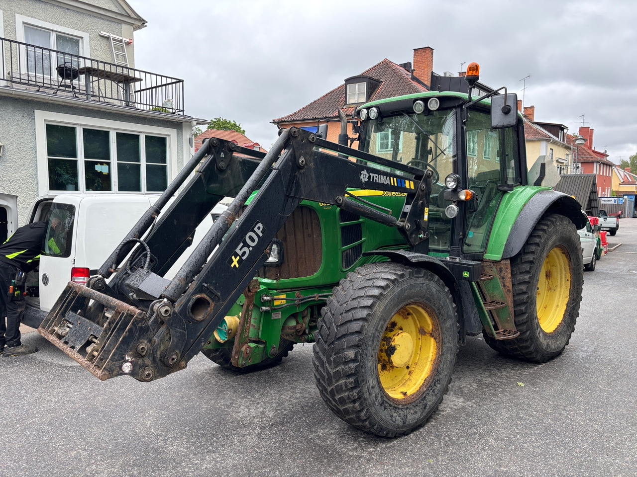 John Deere 6930 - Tractor: foto 1 John Deere 6930 - Tractor: foto 1