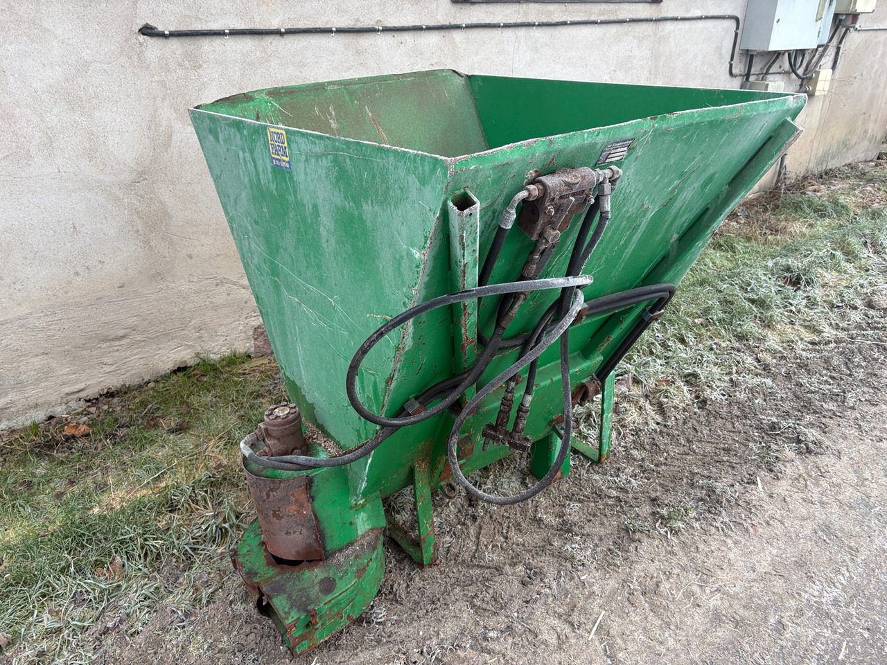 LEM HST 10 - Maquinaria ganadera: foto 1 LEM HST 10 - Maquinaria ganadera: foto 1