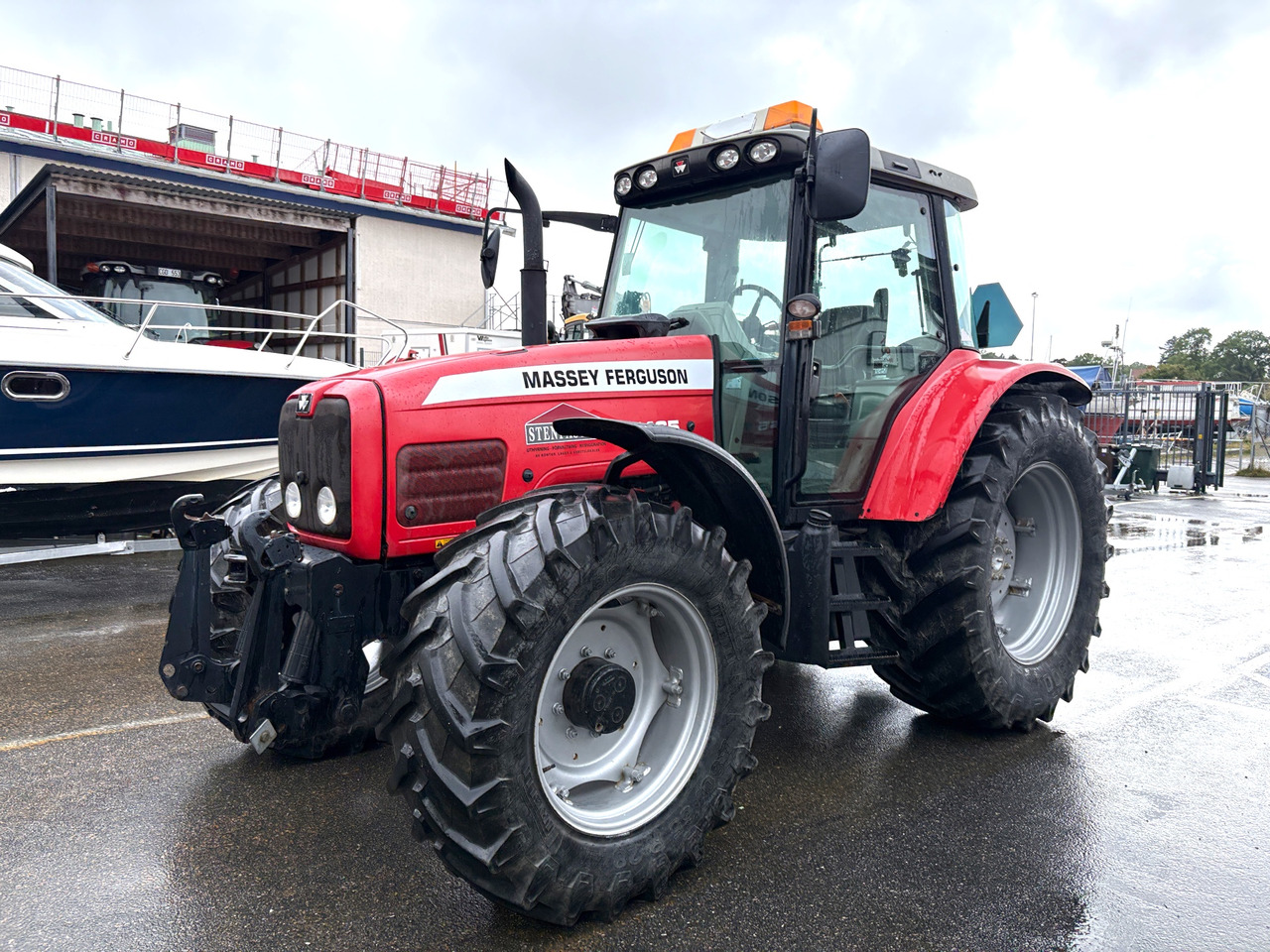 Massey Ferguson 5465-4 - Tractor: foto 1 Massey Ferguson 5465-4 - Tractor: foto 1