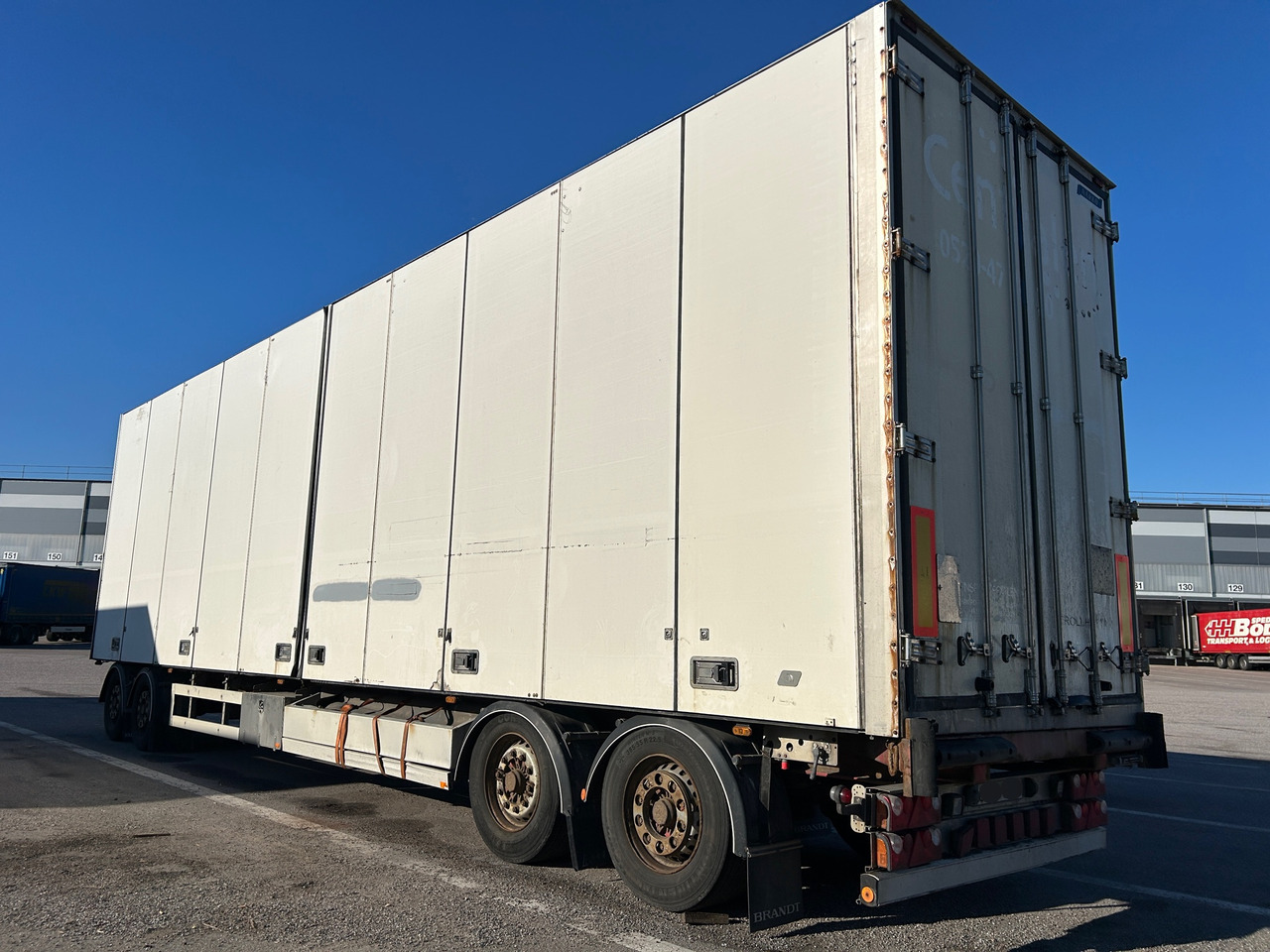 Närko D4HB13L61 - Remolque: foto 1 Närko D4HB13L61 - Remolque: foto 1