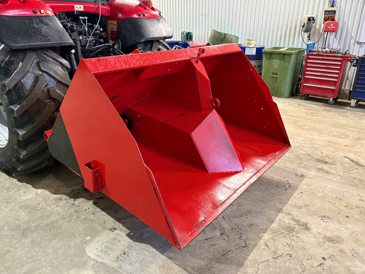 Tokvam TSA1500 - Esparcidor de sal: foto 1 Tokvam TSA1500 - Esparcidor de sal: foto 1