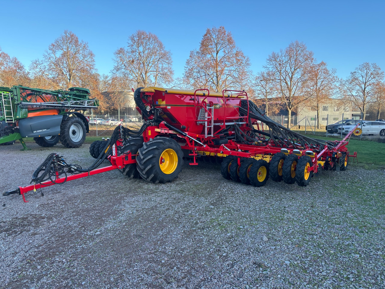 Väderstad Rapid A 800C - Maquinaria de siembra: foto 1 Väderstad Rapid A 800C - Maquinaria de siembra: foto 1