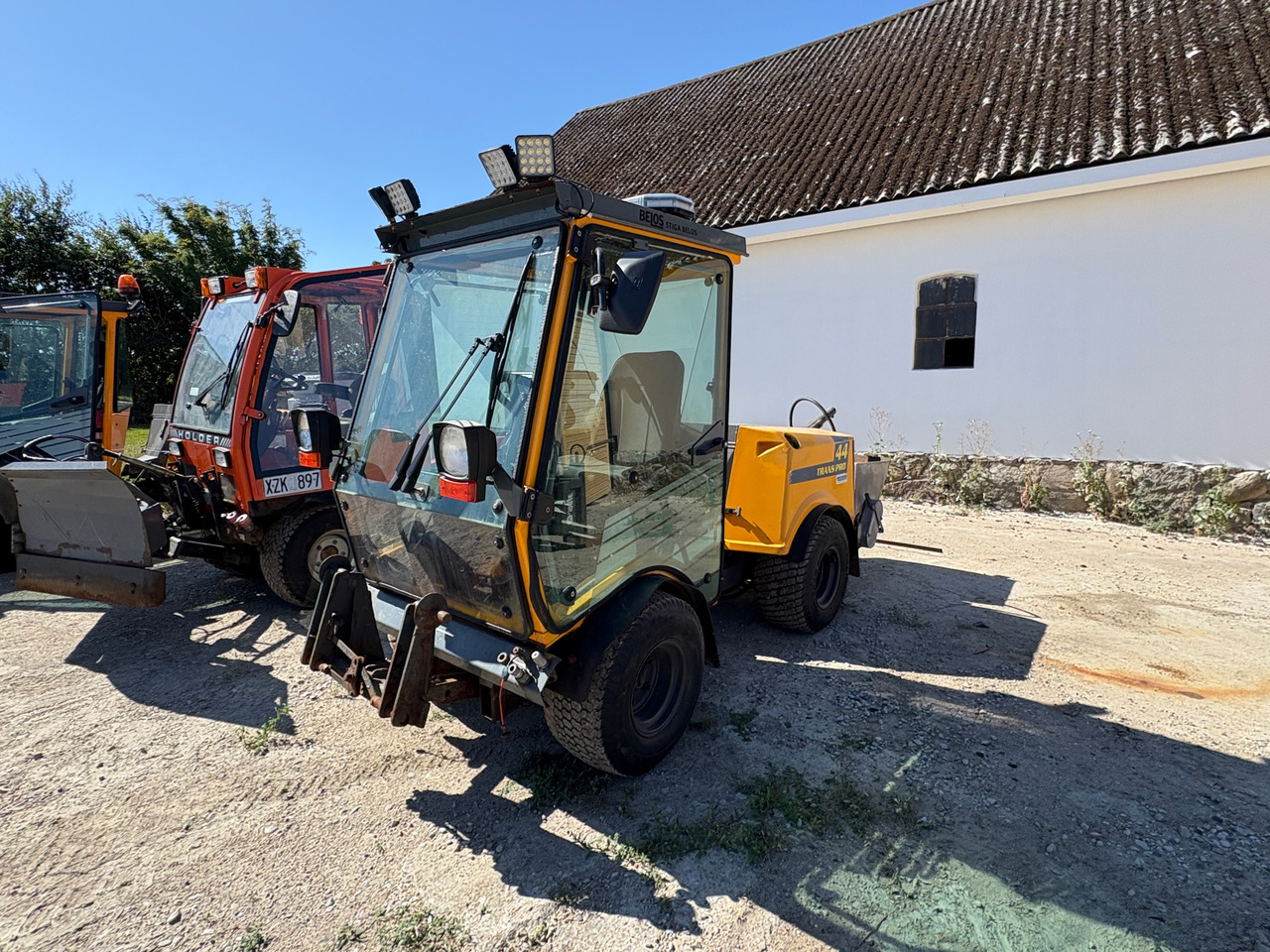 Belos Trans Pro 44 - Vehículo municipal: foto 1 Belos Trans Pro 44 - Vehículo municipal: foto 1