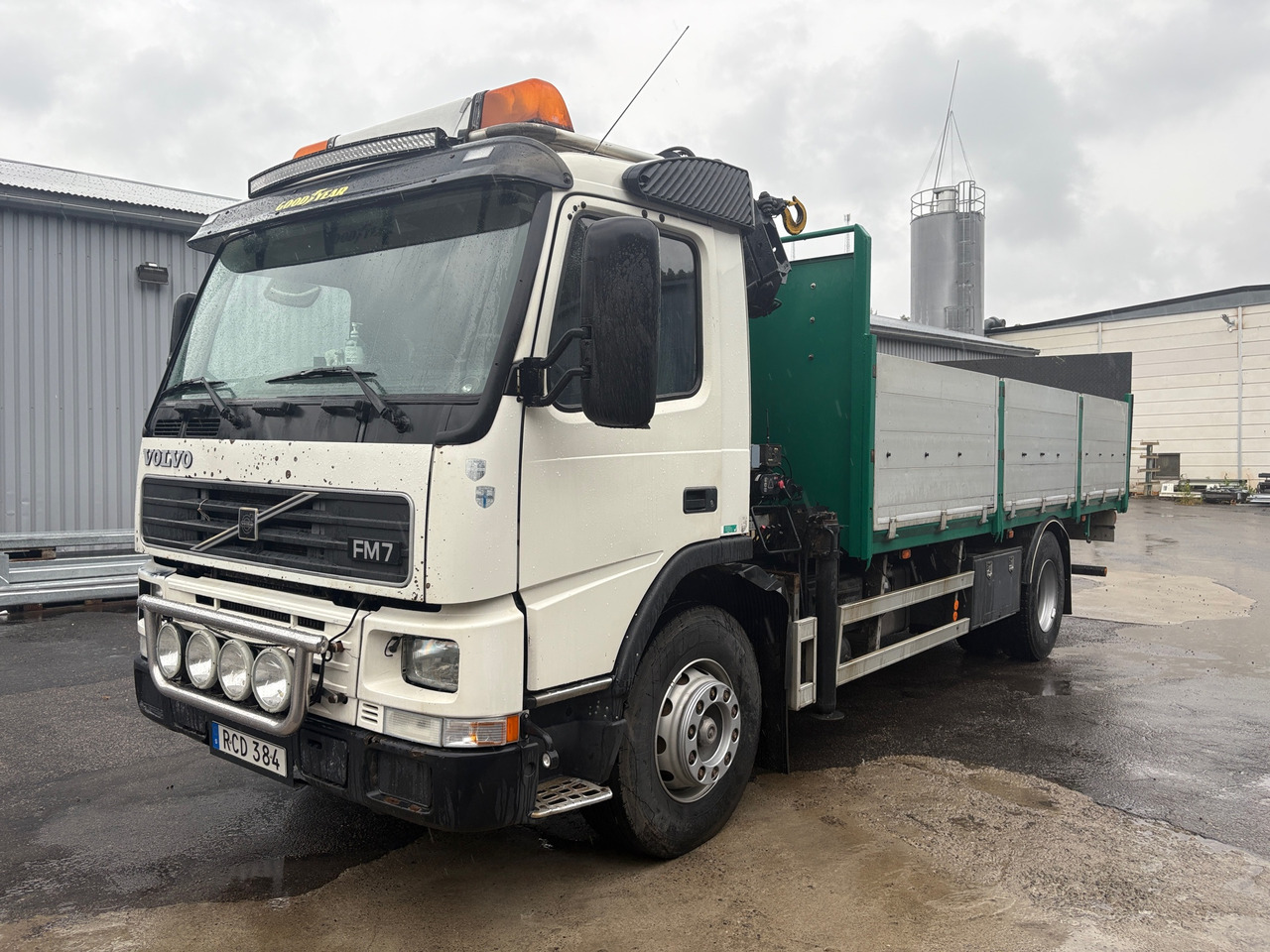 Volvo Fm7 - Camión grúa: foto 1 Volvo Fm7 - Camión grúa: foto 1