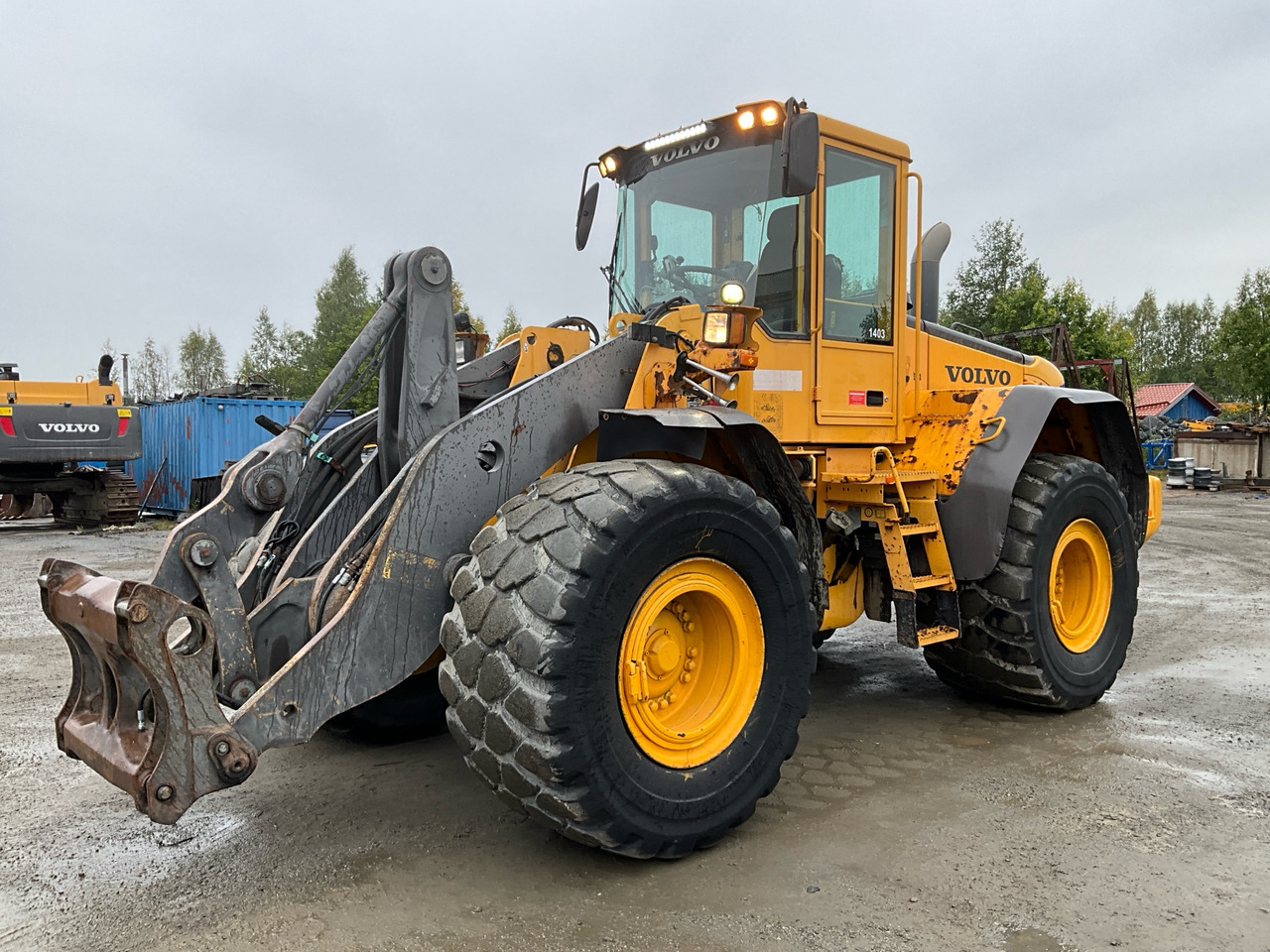 Volvo L120E - Cargadora de ruedas: foto 1 Volvo L120E - Cargadora de ruedas: foto 1