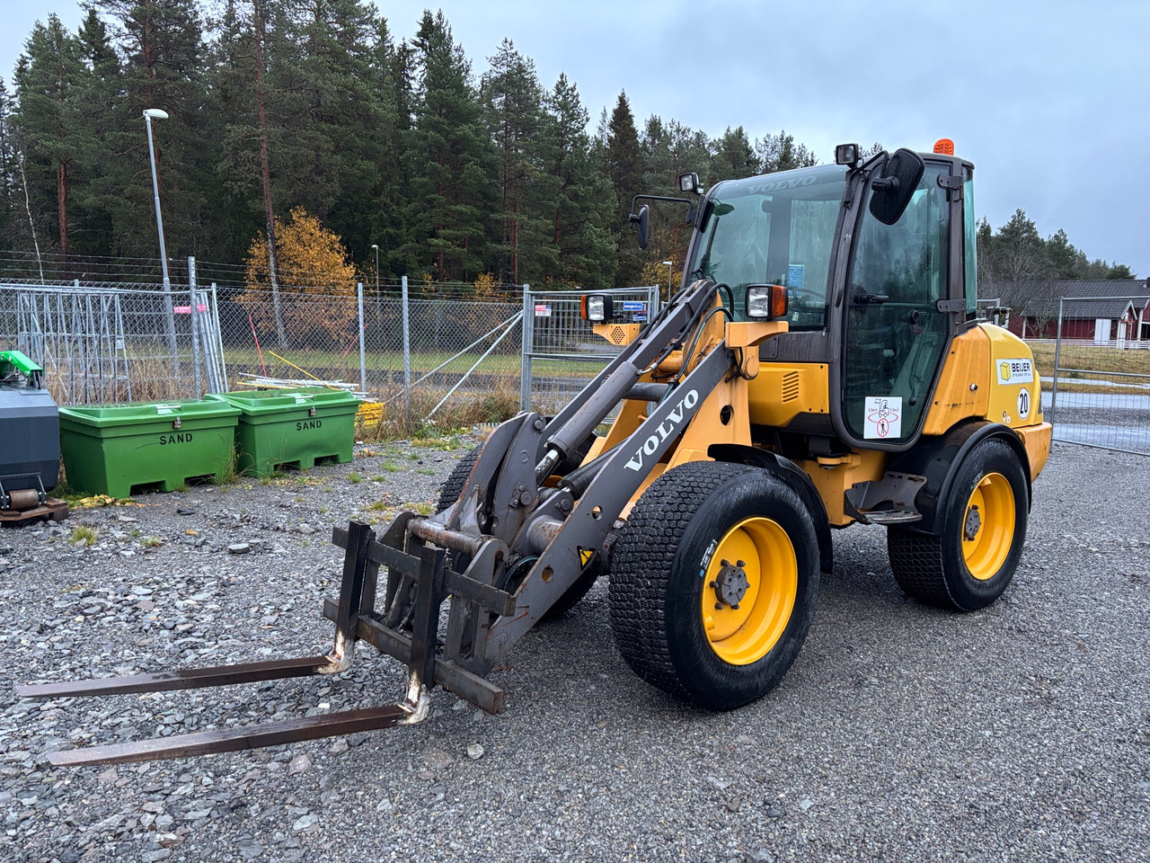 Volvo L25 B-P - Cargadora de ruedas: foto 1 Volvo L25 B-P - Cargadora de ruedas: foto 1