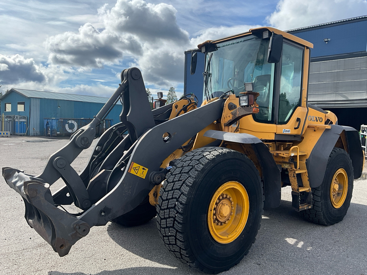 Volvo L90F - Cargadora de ruedas: foto 1 Volvo L90F - Cargadora de ruedas: foto 1