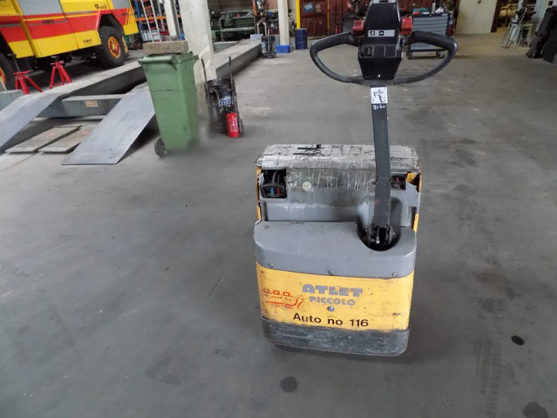 Atlet electrick lift choice off 3 pieces accu - Carretilla elevadora eléctrica: foto 5 Atlet electrick lift choice off 3 pieces accu - Carretilla elevadora eléctrica: foto 5