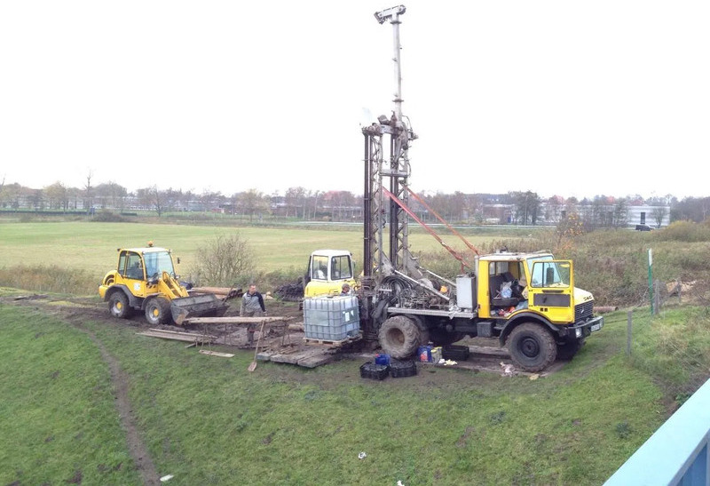 Mercedes-Benz Unimog U1250 Well Drill Brunnenbohr gerat - Perforadora: foto 3 Mercedes-Benz Unimog U1250 Well Drill Brunnenbohr gerat - Perforadora: foto 3
