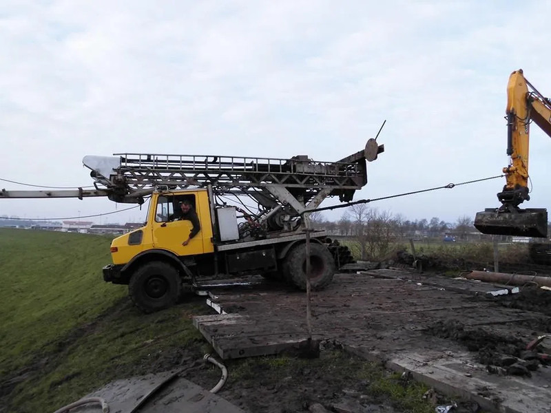 Mercedes-Benz Unimog U1250 Well Drill Brunnenbohr gerat - Perforadora: foto 5 Mercedes-Benz Unimog U1250 Well Drill Brunnenbohr gerat - Perforadora: foto 5