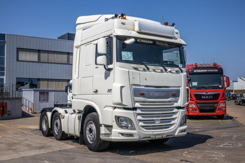 DAF XF 460-6X2-315 000 KM+ ADR - Cabeza tractora: foto 2 DAF XF 460-6X2-315 000 KM+ ADR - Cabeza tractora: foto 2