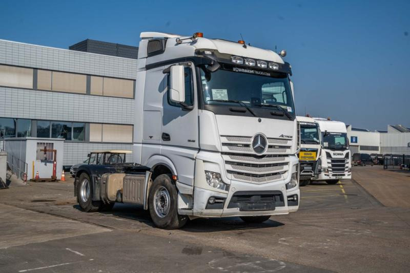 Mercedes ACTROS 1846 LS + kiphydr. - Cabeza tractora: foto 2 Mercedes ACTROS 1846 LS + kiphydr. - Cabeza tractora: foto 2