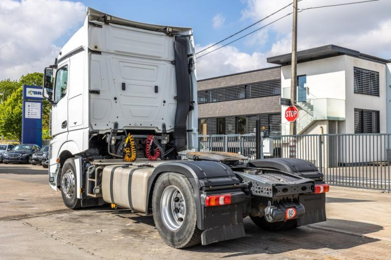 Mercedes ACTROS 1945 (1845) LS - Cabeza tractora: foto 4 Mercedes ACTROS 1945 (1845) LS - Cabeza tractora: foto 4
