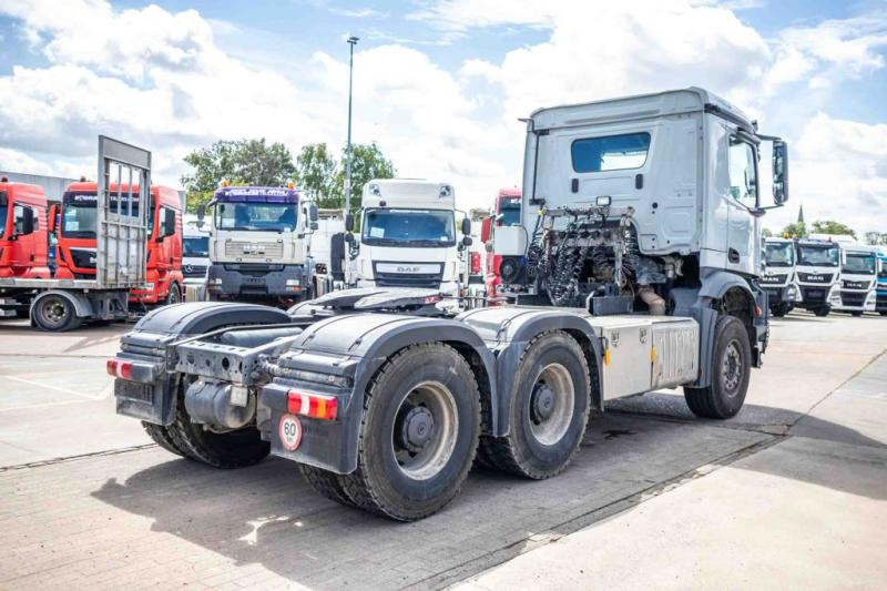 Mercedes AROCS 2648 LS - 6x4 - Cabeza tractora: foto 3 Mercedes AROCS 2648 LS - 6x4 - Cabeza tractora: foto 3