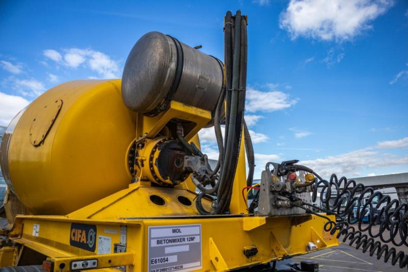 Cifa BETON MIXER/MALAXEUR/MISCHER-12M3- STEERING AXLE - Semirremolque hormigonera: foto 5 Cifa BETON MIXER/MALAXEUR/MISCHER-12M3- STEERING AXLE - Semirremolque hormigonera: foto 5