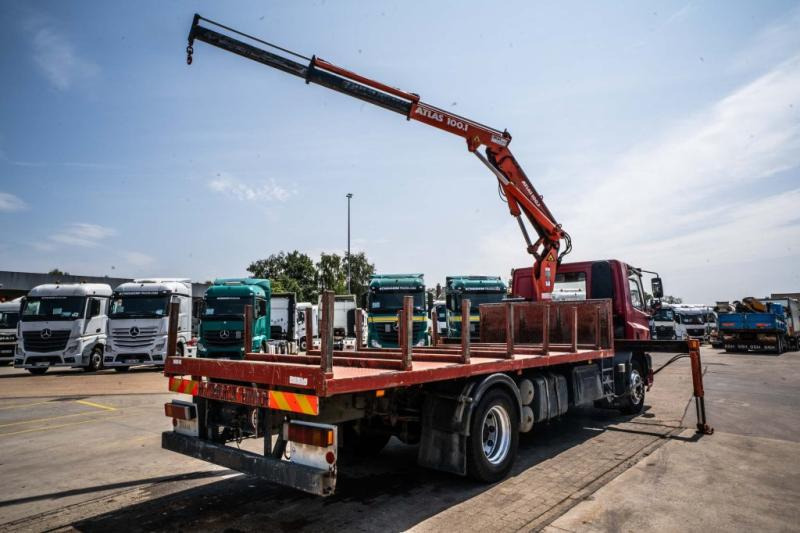 DAF 65.180 - ATLAS 100.1 - Camión caja abierta, Camión grúa: foto 4 DAF 65.180 - ATLAS 100.1 - Camión caja abierta, Camión grúa: foto 4