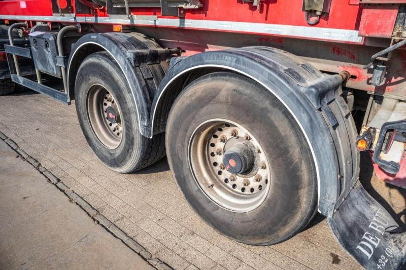 Semirremolque hormigonera DE BUF BETON MIXER/MALAXEUR/MISCHER 12M3: foto 6