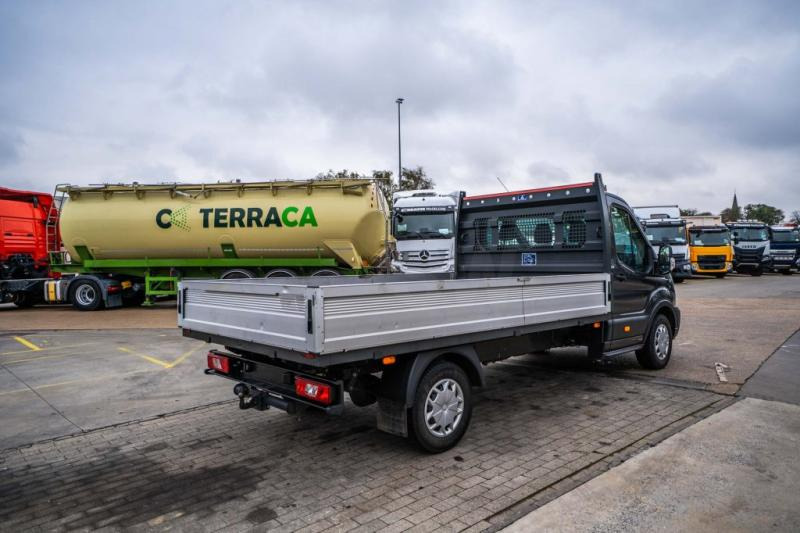 Ford TRANSIT 2.0 TDCI - Furgoneta caja abierta: foto 4 Ford TRANSIT 2.0 TDCI - Furgoneta caja abierta: foto 4