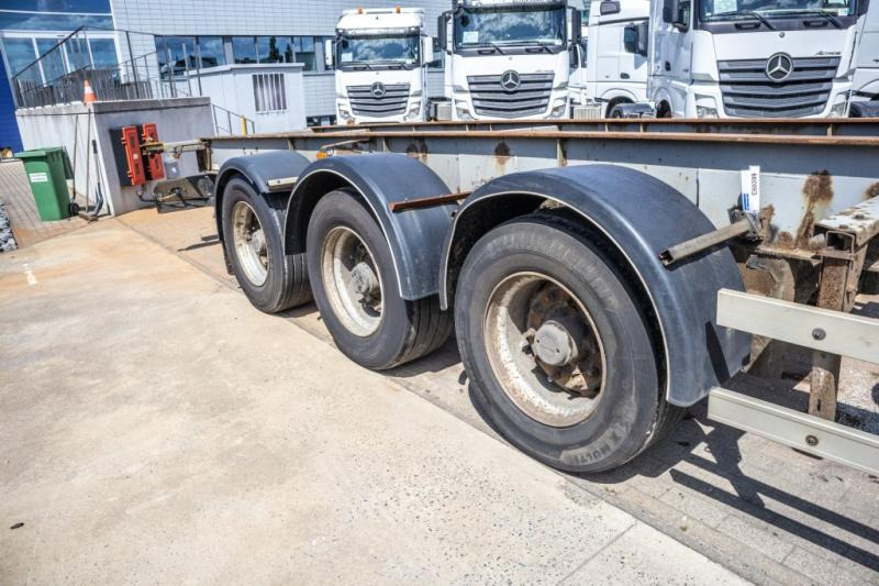 Semirremolque portacontenedore/ Intercambiable Fruehauf CONTAINERCHASSIS 40': foto 6 Semirremolque portacontenedore/ Intercambiable Fruehauf CONTAINERCHASSIS 40': foto 6