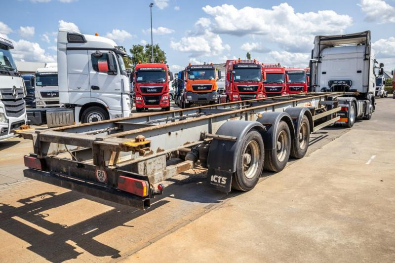 Fruehauf CONTAINERCHASSIS 40' - Semirremolque portacontenedore/ Intercambiable: foto 4 Fruehauf CONTAINERCHASSIS 40' - Semirremolque portacontenedore/ Intercambiable: foto 4