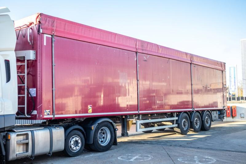 KRAKER WALKING FLOOR CF 200-92 m3 - Semirremolque piso movil: foto 1 KRAKER WALKING FLOOR CF 200-92 m3 - Semirremolque piso movil: foto 1