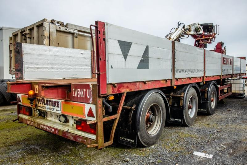 Kwb KRAAN/CRANE/GRUE/KRAN - KENNIS 16 TON/M(3xhydr.) - Semirremolque plataforma/ Caja abierta: foto 1 Kwb KRAAN/CRANE/GRUE/KRAN - KENNIS 16 TON/M(3xhydr.) - Semirremolque plataforma/ Caja abierta: foto 1