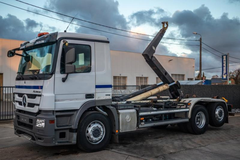 Mercedes ACTROS 2646 L-MP3 - Camión multibasculante: foto 1 Mercedes ACTROS 2646 L-MP3 - Camión multibasculante: foto 1