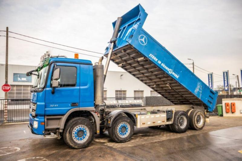 Mercedes ACTROS 3241 K-MP3-8X4 - Camión volquete: foto 1 Mercedes ACTROS 3241 K-MP3-8X4 - Camión volquete: foto 1