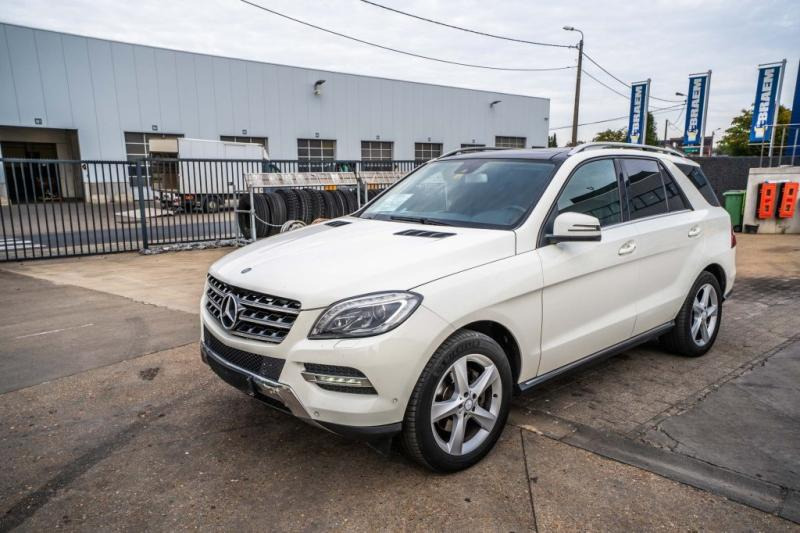 Mercedes-Benz ML 250 CDI - Sedan: foto 1 Mercedes-Benz ML 250 CDI - Sedan: foto 1