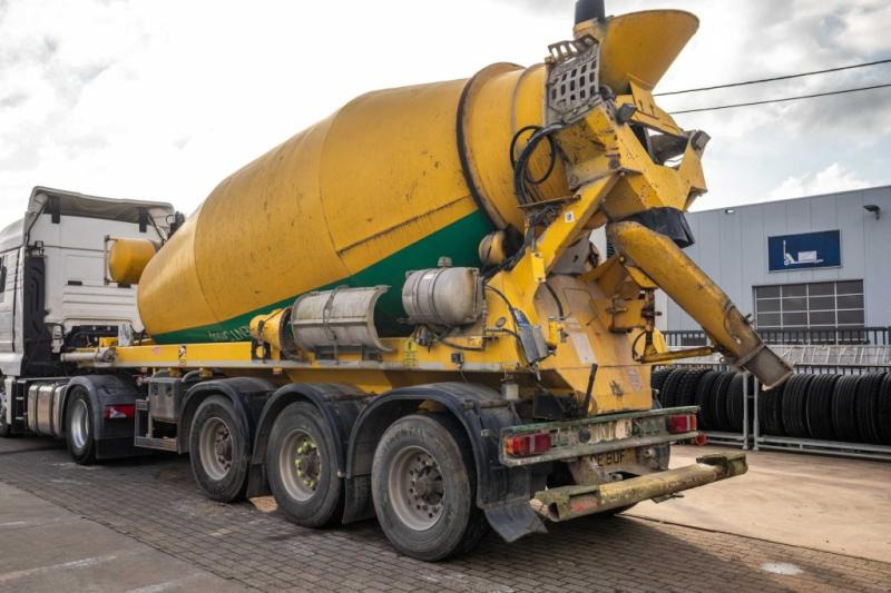 DE BUF BETON MIXER/MISCHER/MALAXEUR12M³ - Semirremolque: foto 4 DE BUF BETON MIXER/MISCHER/MALAXEUR12M³ - Semirremolque: foto 4