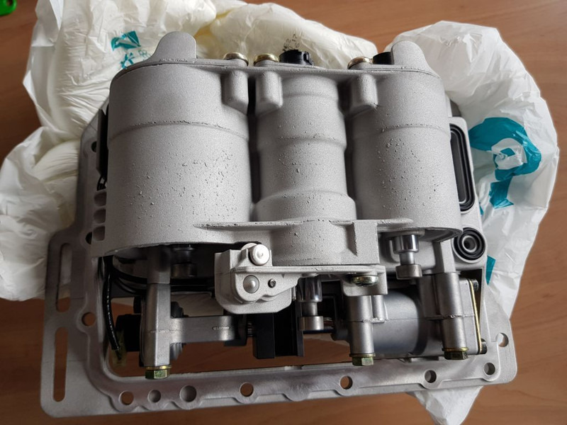 MAN AS Tronic GS3 Unit - Caja de cambios para Camión: foto 4 MAN AS Tronic GS3 Unit - Caja de cambios para Camión: foto 4