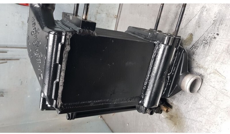 ZF Warmtewisselaar ZF 0501214018 - Caja de cambios para Camión: foto 2 ZF Warmtewisselaar ZF 0501214018 - Caja de cambios para Camión: foto 2