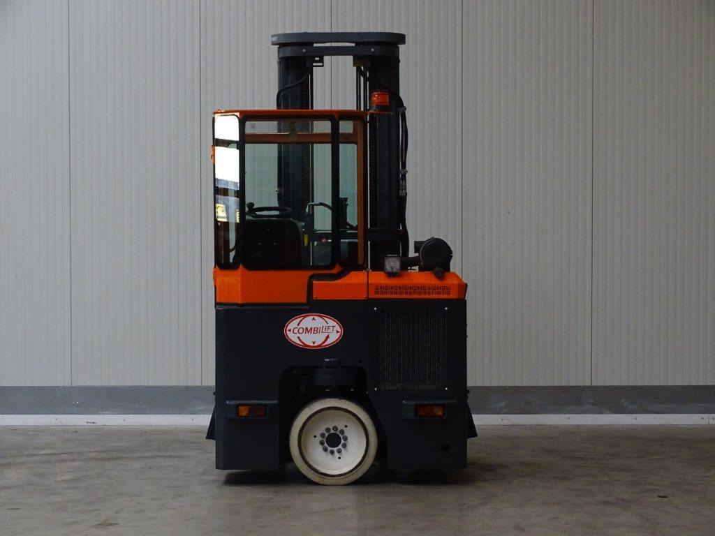 Combilift C2500CB - TRIPLEX - Carretilla de 4 vías: foto 5 Combilift C2500CB - TRIPLEX - Carretilla de 4 vías: foto 5