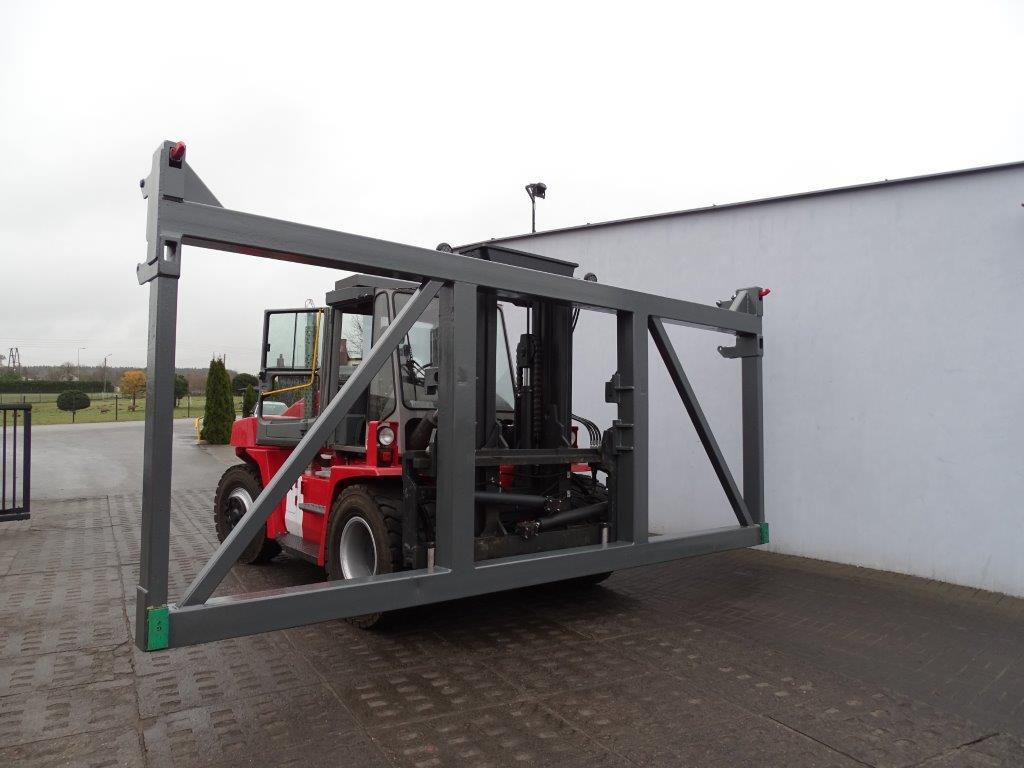 Spreader 20 - Implemento para Equipo de manutención: foto 1 Spreader 20 - Implemento para Equipo de manutención: foto 1