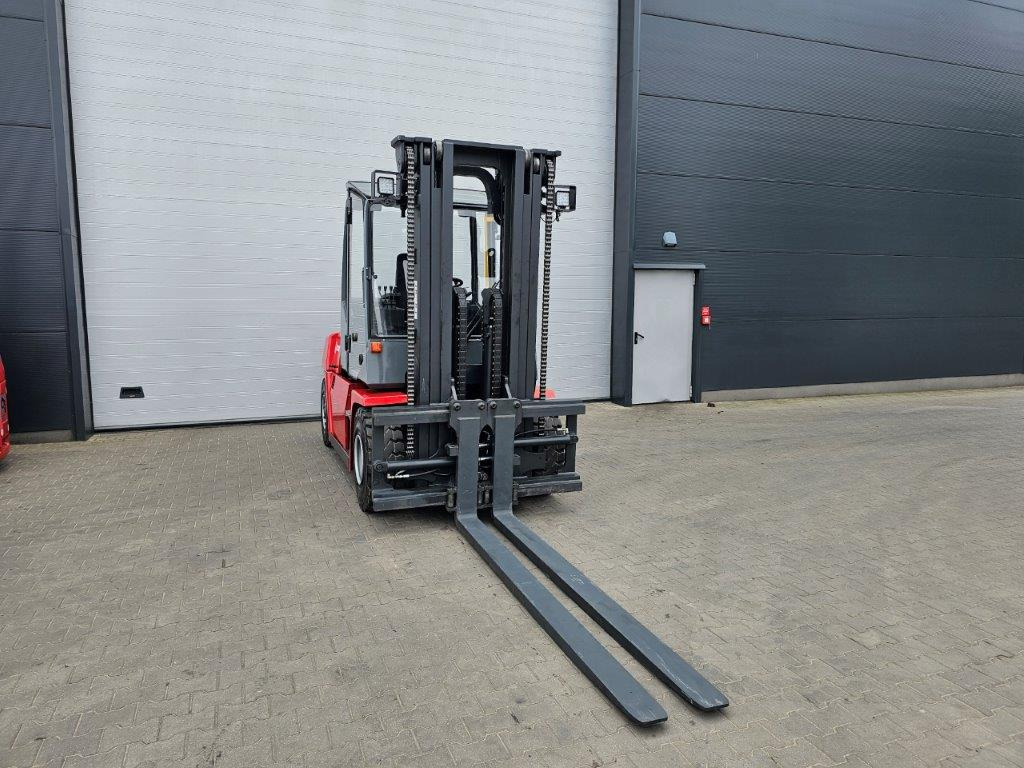 Kalmar DCE60-6 - TRIPLEX - Carretilla elevadora diésel: foto 4 Kalmar DCE60-6 - TRIPLEX - Carretilla elevadora diésel: foto 4