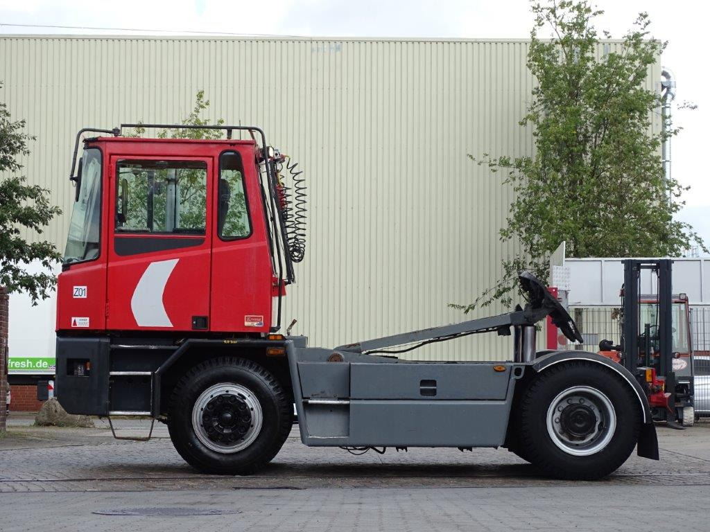 Kalmar TTX182A - Strassenzulassung - Tractor industrial: foto 3 Kalmar TTX182A - Strassenzulassung - Tractor industrial: foto 3