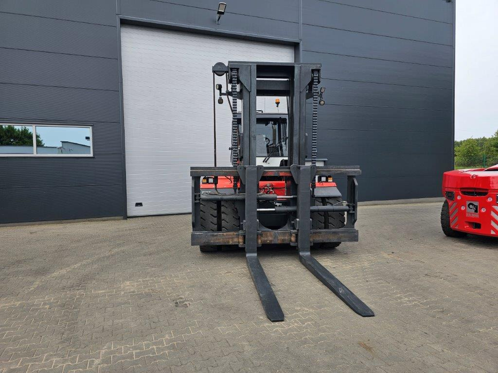 Konecranes SMV 20-1200B - NEU MOTOR UND GETRIEBE - Carretilla elevadora diésel: foto 4 Konecranes SMV 20-1200B - NEU MOTOR UND GETRIEBE - Carretilla elevadora diésel: foto 4