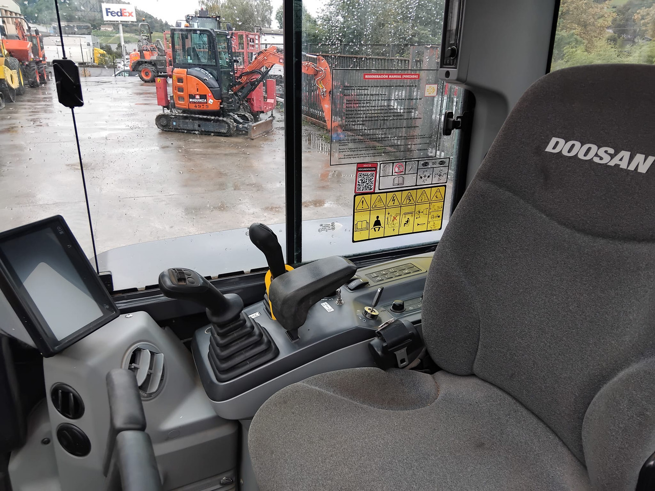 Miniexcavadora DEVELON DX50Z-7: foto 11 Miniexcavadora DEVELON DX50Z-7: foto 11