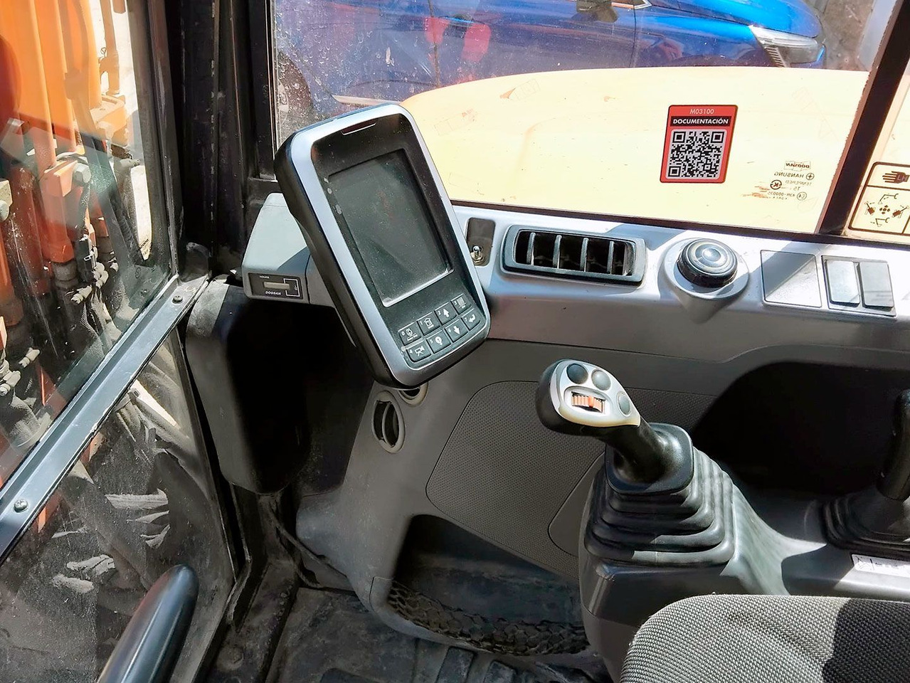 Miniexcavadora DOOSAN DX62R-3: foto 11