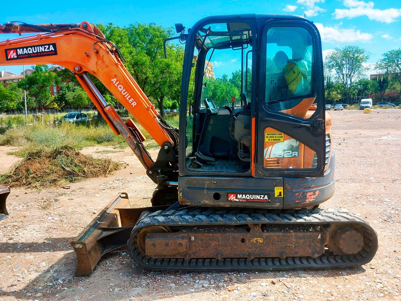 DOOSAN DX62R-3 - Miniexcavadora: foto 2 DOOSAN DX62R-3 - Miniexcavadora: foto 2