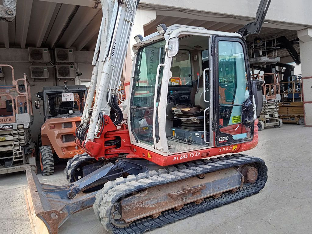 TAKEUCHI TB290 - Miniexcavadora: foto 1 TAKEUCHI TB290 - Miniexcavadora: foto 1