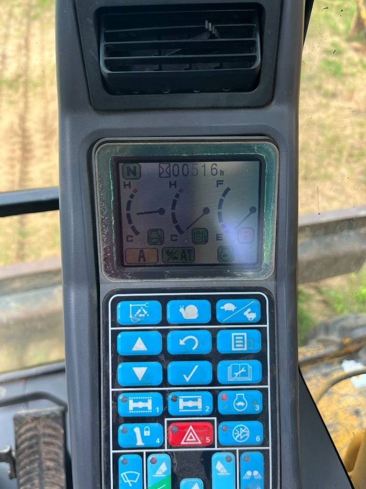 Leasing para Komatsu PW 160 ES-7K  Komatsu PW 160 ES-7K: foto 8