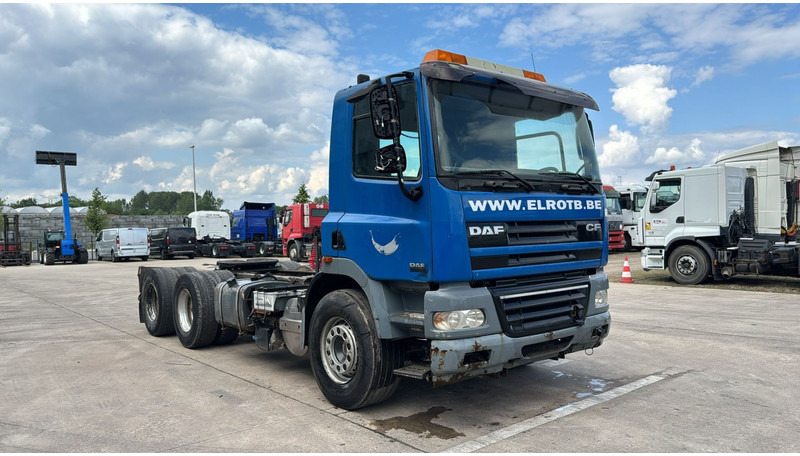 DAF CF 85.410 (BELGIAN TRUCK / HOOK / 10 TYRES) - Cabeza tractora: foto 3 DAF CF 85.410 (BELGIAN TRUCK / HOOK / 10 TYRES) - Cabeza tractora: foto 3