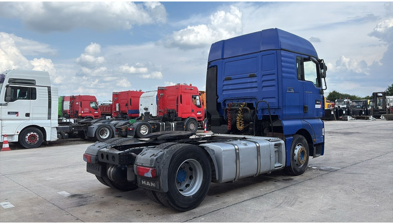 MAN TGA 18.440 (BOITE MANUELLE / MANUAL GEARBOX) - Cabeza tractora: foto 4 MAN TGA 18.440 (BOITE MANUELLE / MANUAL GEARBOX) - Cabeza tractora: foto 4