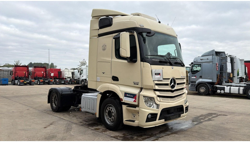 Mercedes-Benz Actros 1845 (PERFECT CONDITION / EURO 5) - Cabeza tractora: foto 2 Mercedes-Benz Actros 1845 (PERFECT CONDITION / EURO 5) - Cabeza tractora: foto 2